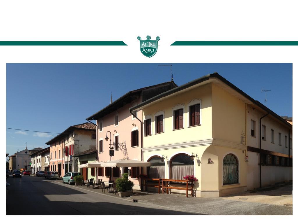 Trattoria Locanda Ai Tre Amici Mortegliano Экстерьер фото